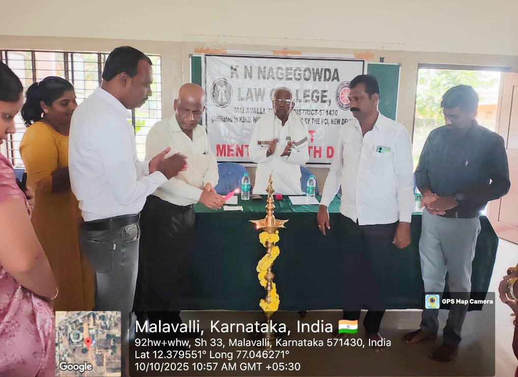 Lamp-lighting gathering at K.N. Nagegowda Law College